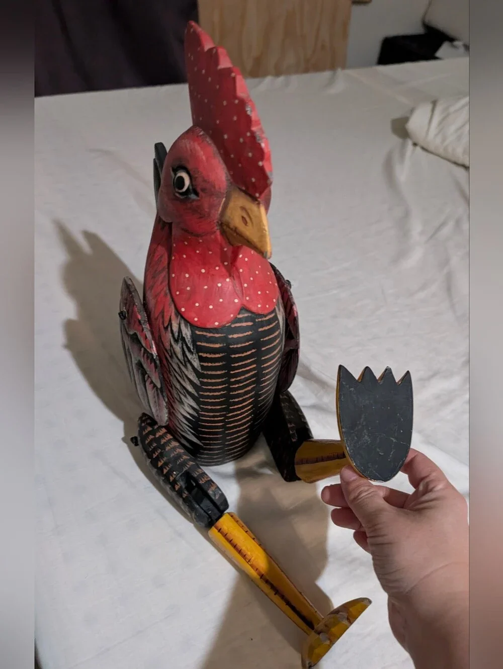 Pier 1 Folk art wooden painted hinged rooster shelf sitter movable wings & legs